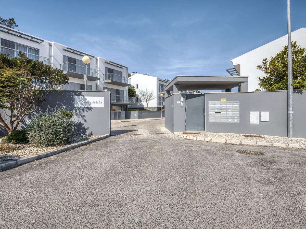 Modern Holiday Home In Salir Do Porto With Swimming Pool Salir de Porto Buitenkant foto