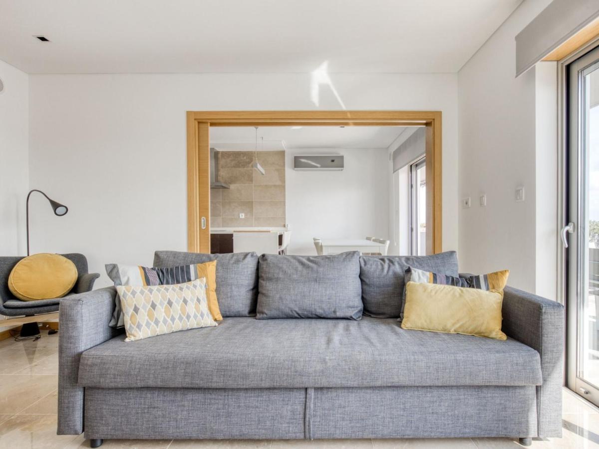 Modern Holiday Home In Salir Do Porto With Swimming Pool Salir de Porto Buitenkant foto