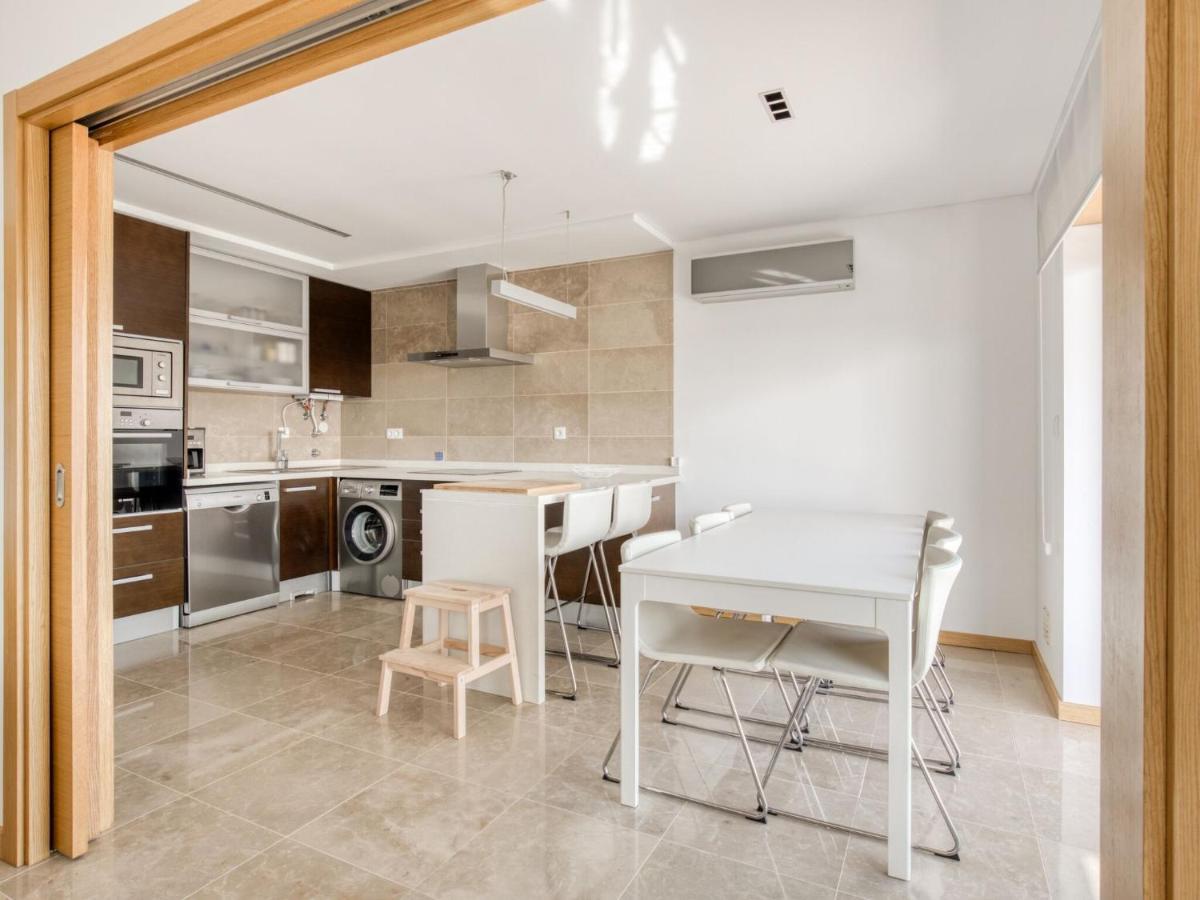 Modern Holiday Home In Salir Do Porto With Swimming Pool Salir de Porto Buitenkant foto