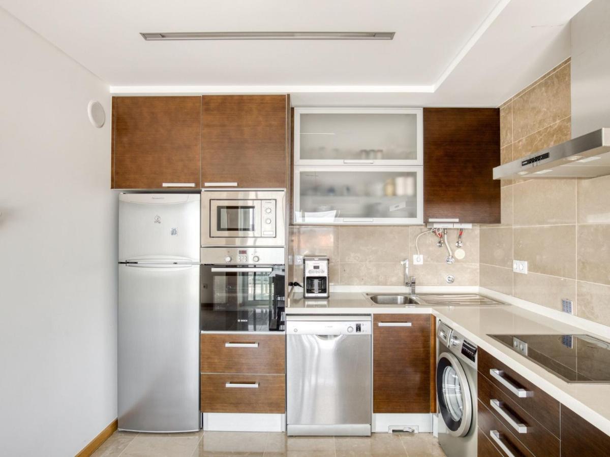 Modern Holiday Home In Salir Do Porto With Swimming Pool Salir de Porto Buitenkant foto