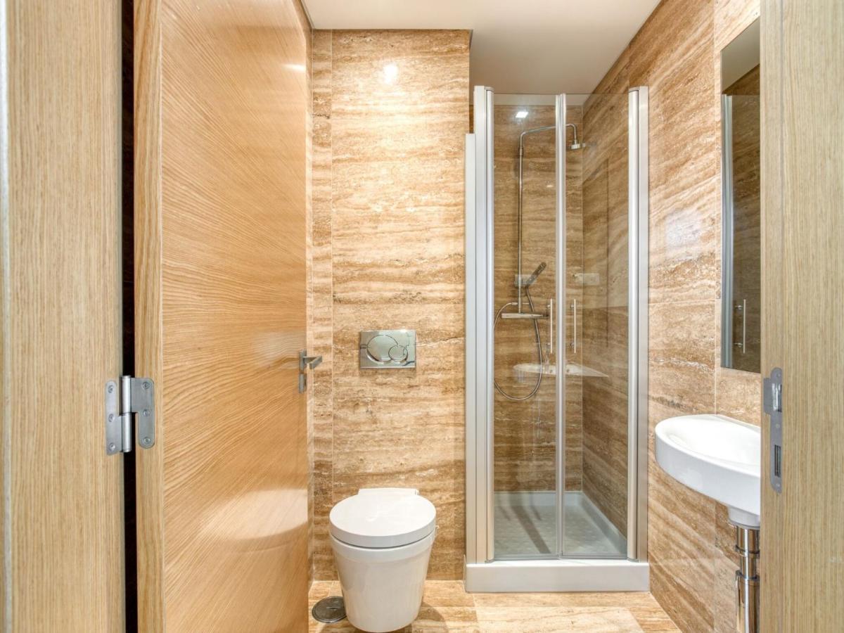 Modern Holiday Home In Salir Do Porto With Swimming Pool Salir de Porto Buitenkant foto