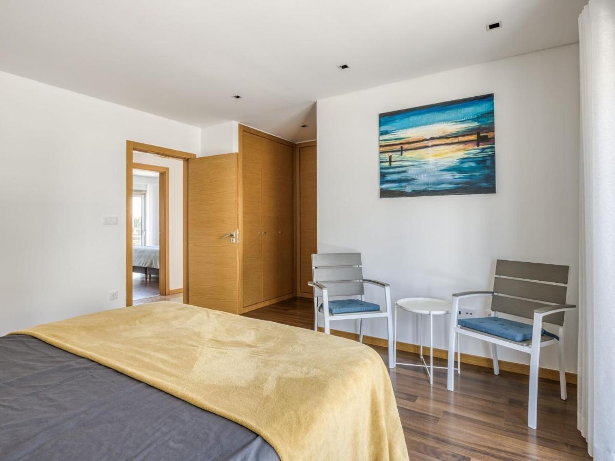 Modern Holiday Home In Salir Do Porto With Swimming Pool Salir de Porto Buitenkant foto