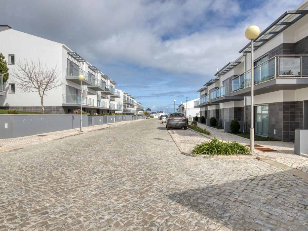 Modern Holiday Home In Salir Do Porto With Swimming Pool Salir de Porto Buitenkant foto
